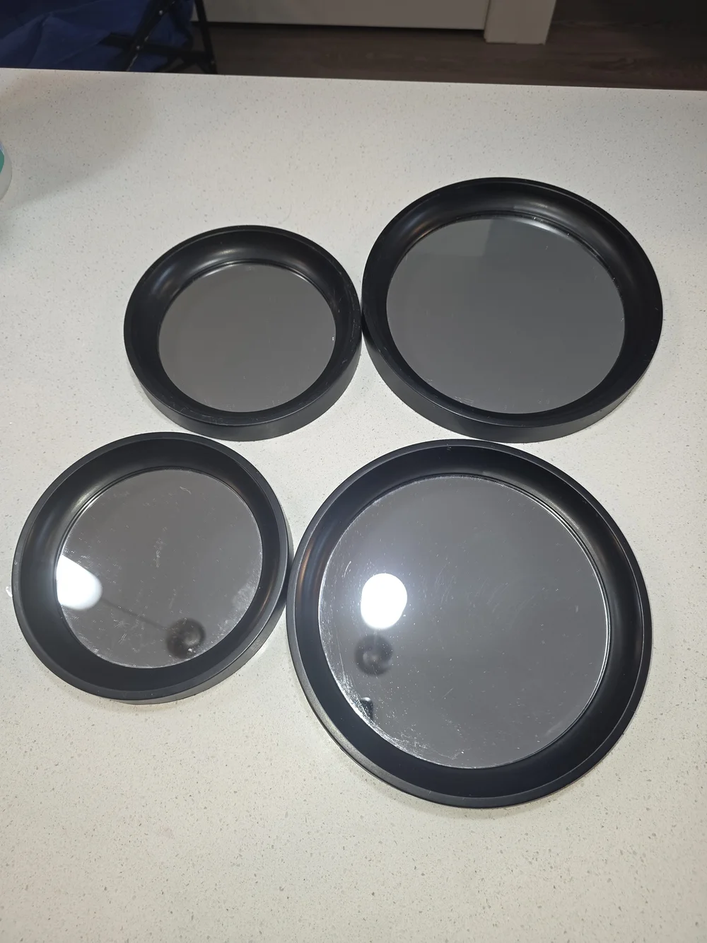 Set of 4 Round Black Wall Mirrors - Modern Simple Design